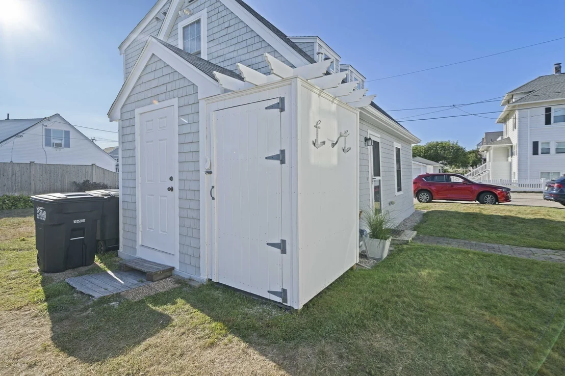 Photo of 117 Manomet Ave.