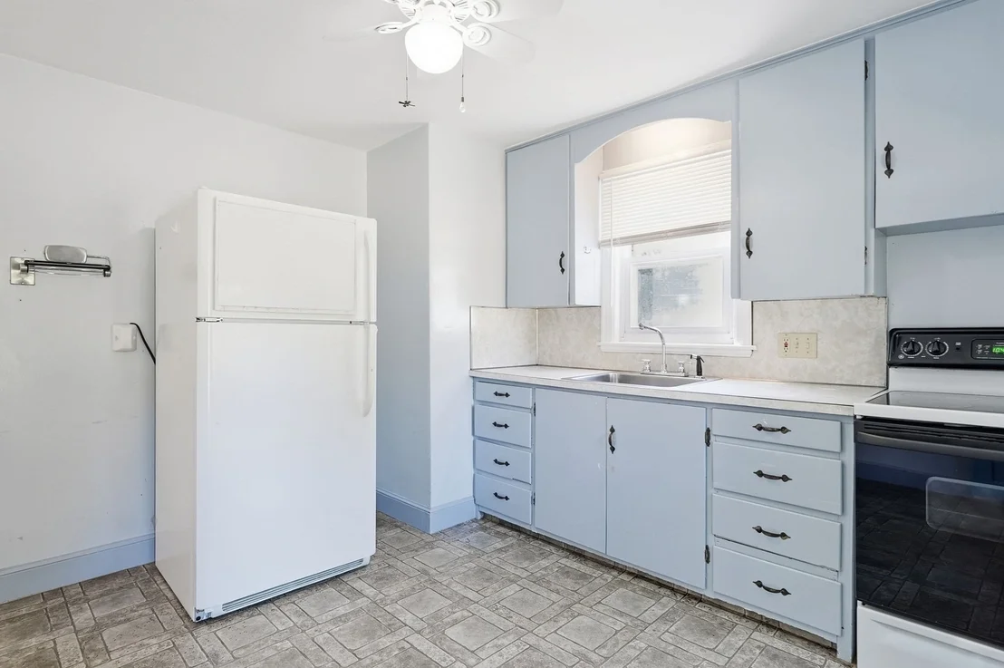 Photo of 24 Grandview St