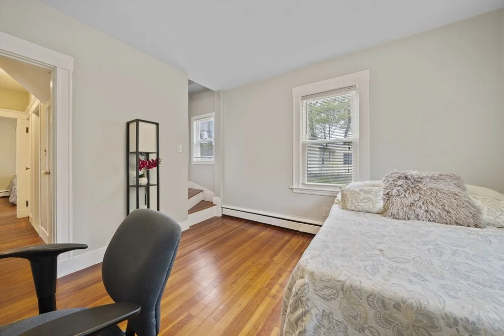 Photo of 93 Cross St