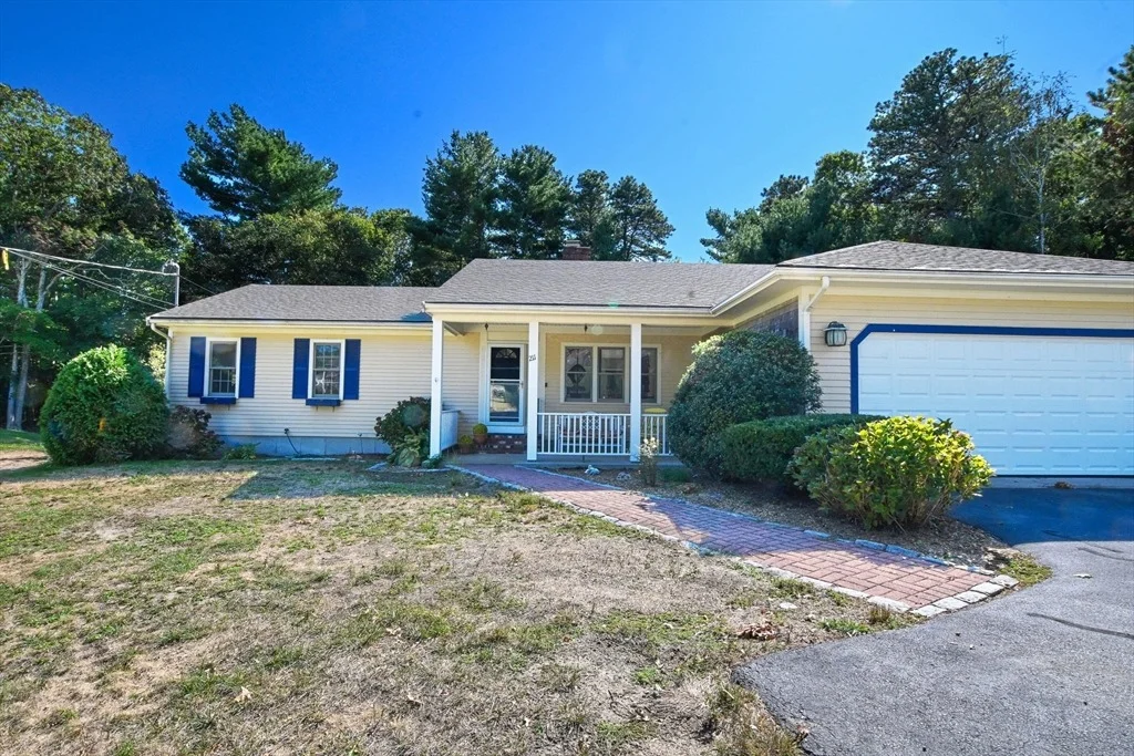 Photo of 211 James Circle