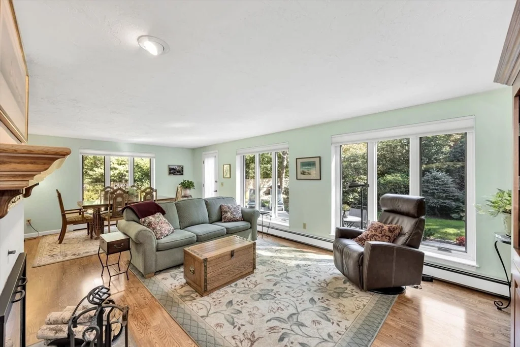 Photo of 17 Thatcher Holway Road
