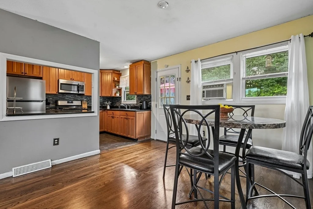 Photo of 12 Barnard Rd