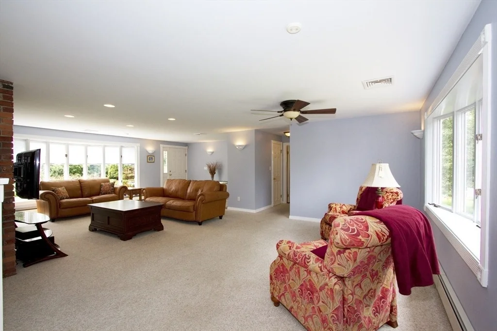 Photo of 4 Johns Ave