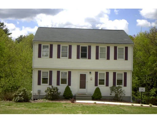 Photo of 10 Cormier Cir