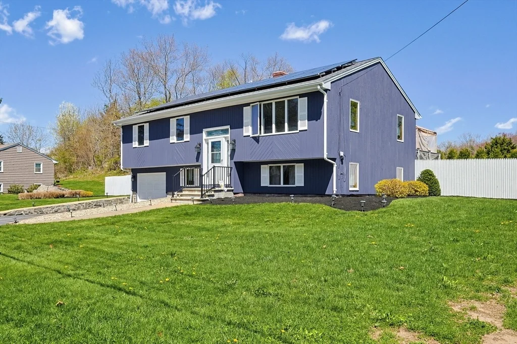 Photo of 132 Jean Dr