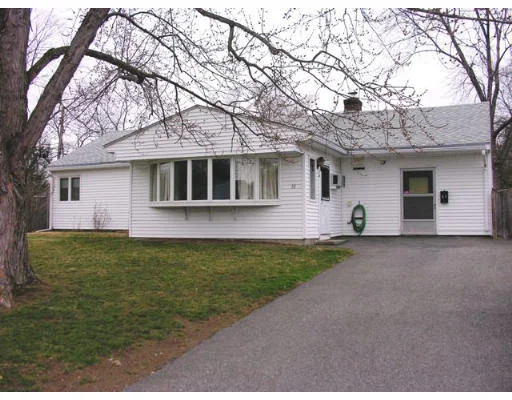 Photo of 51 Brookfield Cir