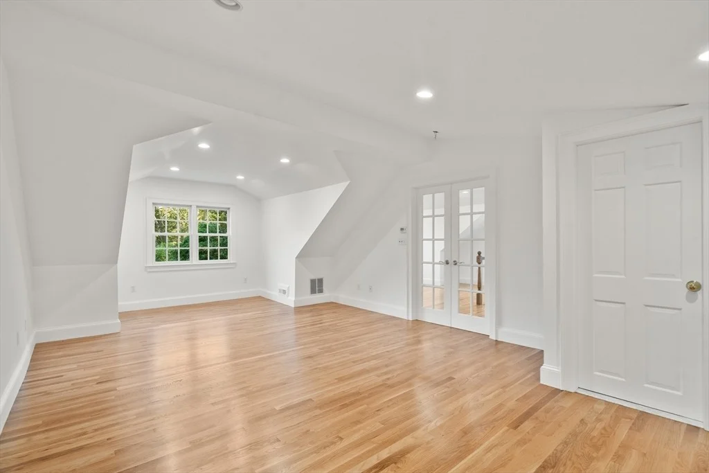 Photo of 19 Warren Lane