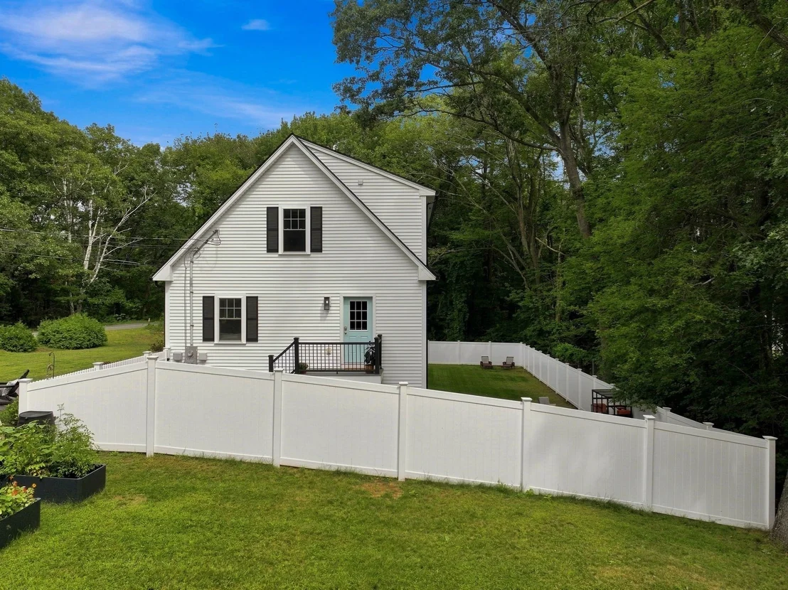 Photo of 24 Locust St