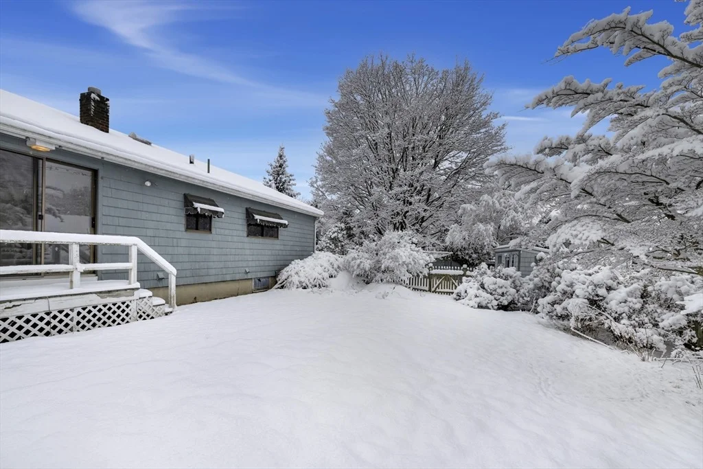 Photo of 6 Laurine Rd