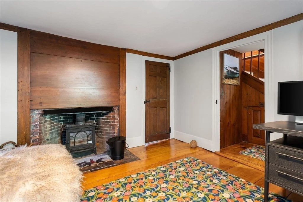 Photo of 552 Forest Street