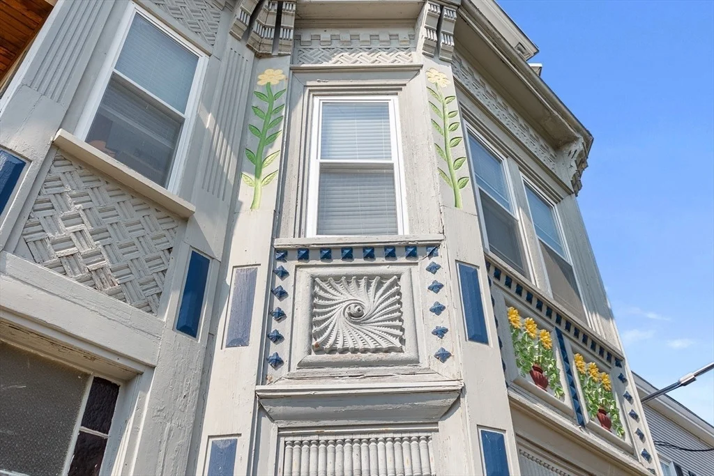 Photo of Unit 2 at 9 Gray Cir