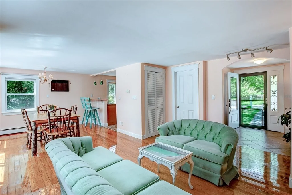 Photo of 110 West Shore Drive