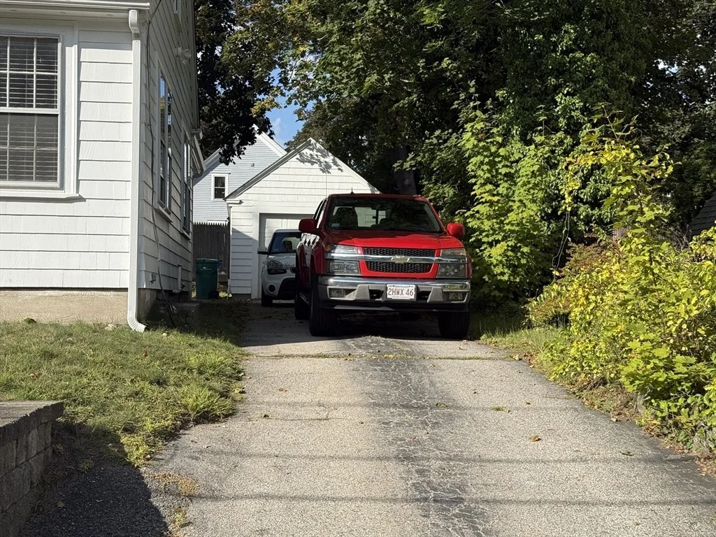 Photo of 60 Upland Rd