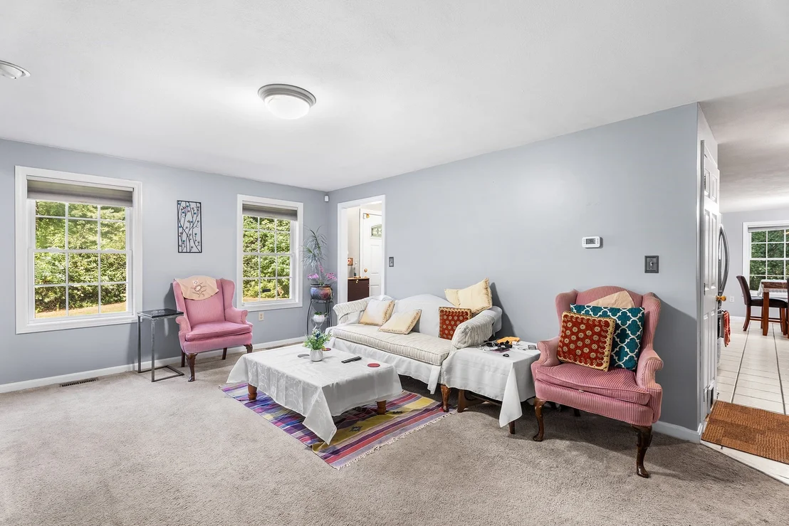 Photo of 245 Hampstead St