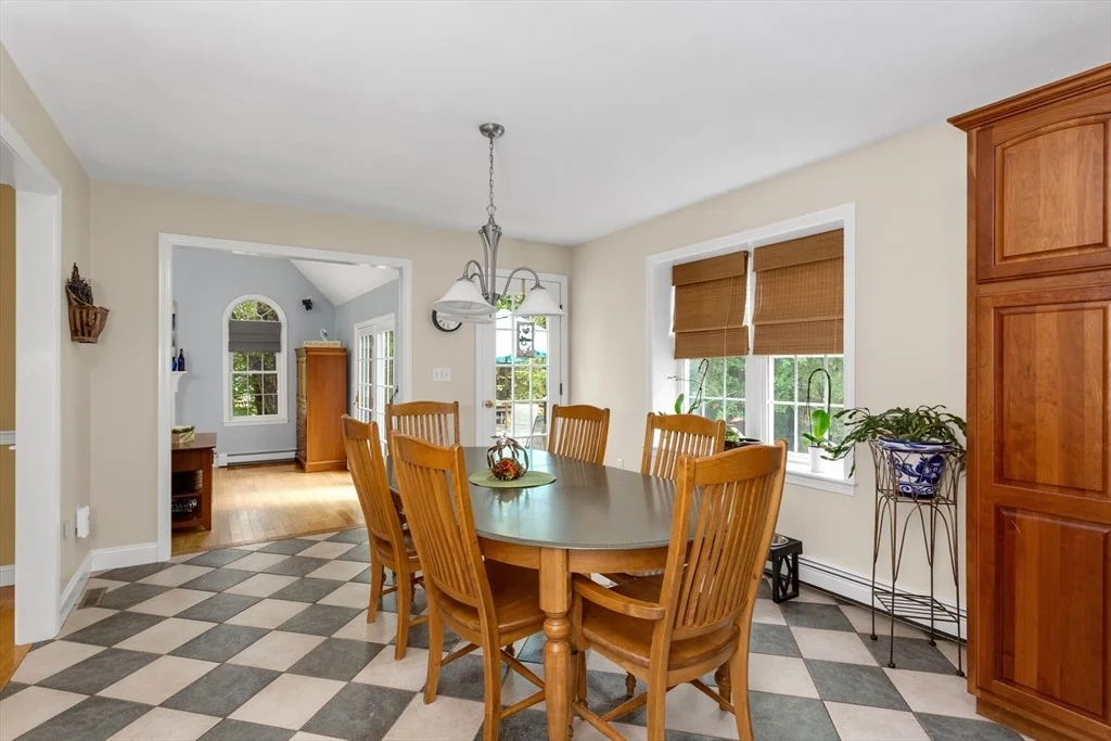 Photo of 9 Jefferson Rd