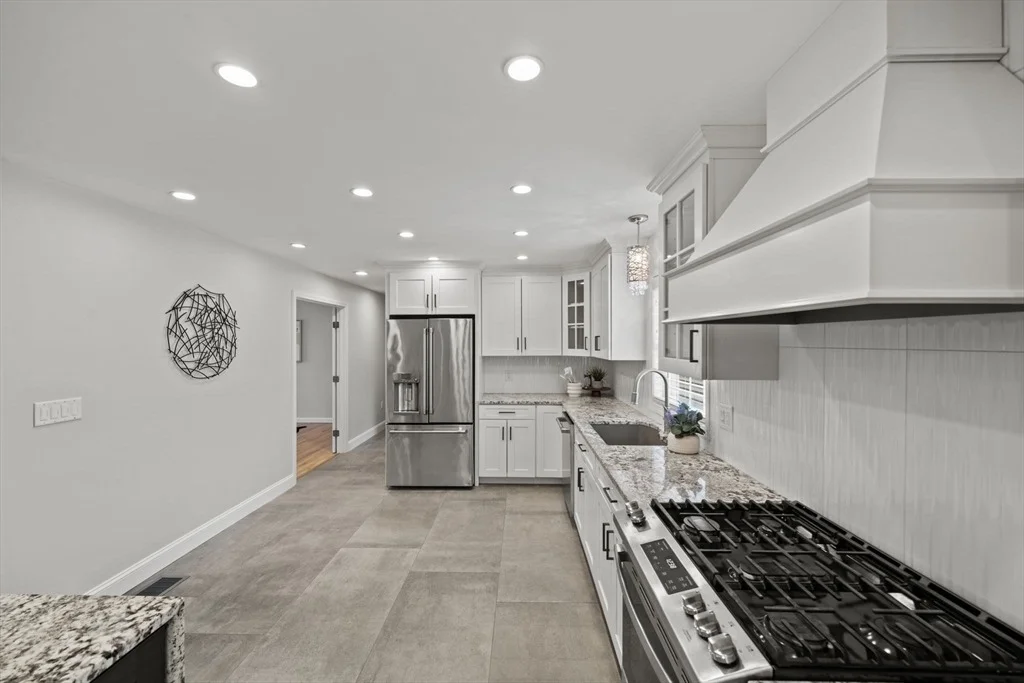 Photo of 23 Carle Dr