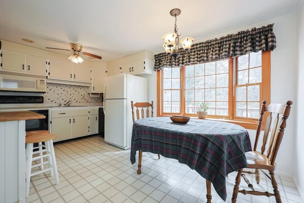 Photo of 5 Ronna Rd