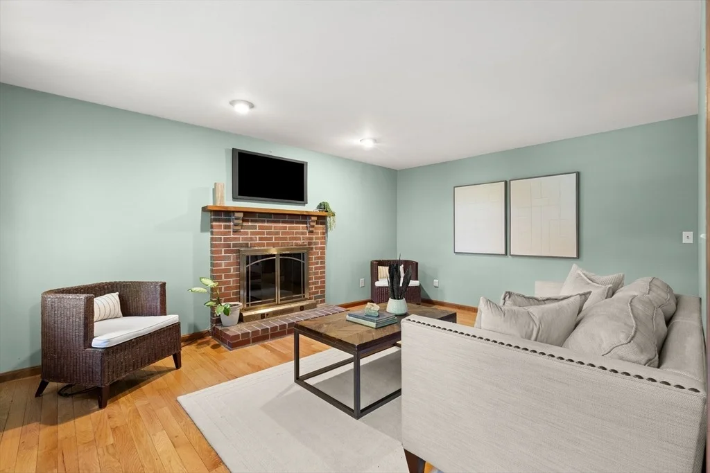 Photo of 31 Kimball Rd