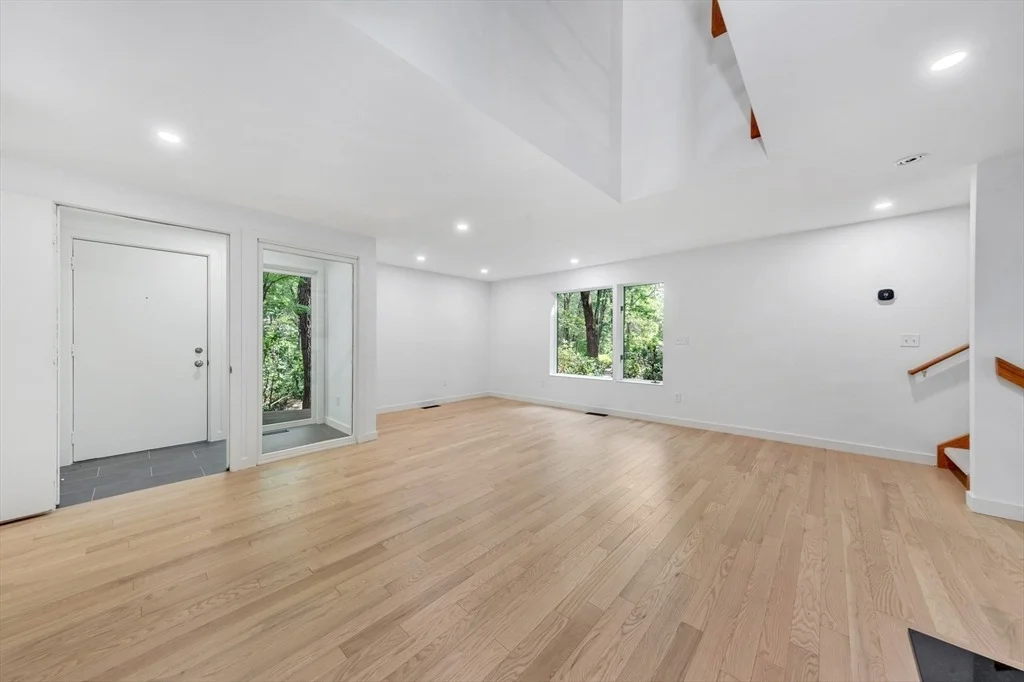 Photo of 95 Ann Lee Road