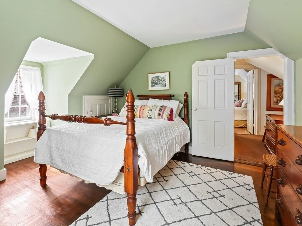 Photo of 20 Manhattan Rd