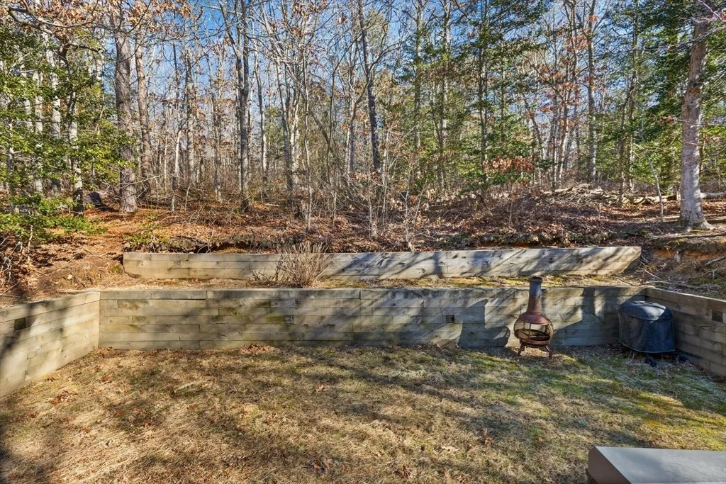 Photo of 73 Deerfield Rd