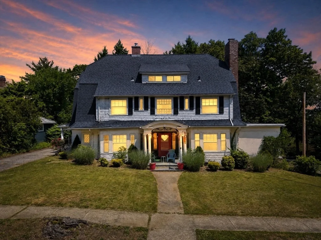 Photo of 45 Yale St