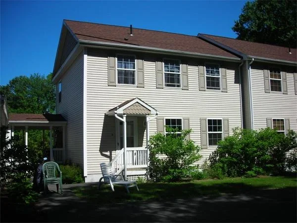 Photo of Unit B at 408 Bridge Road