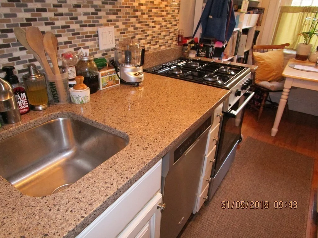 Photo of Unit 5 at 116 Riverway