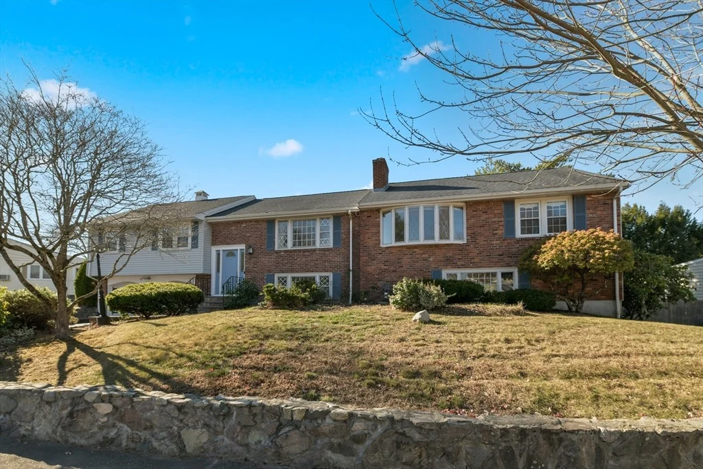 Photo of 72 Stivaletta Dr