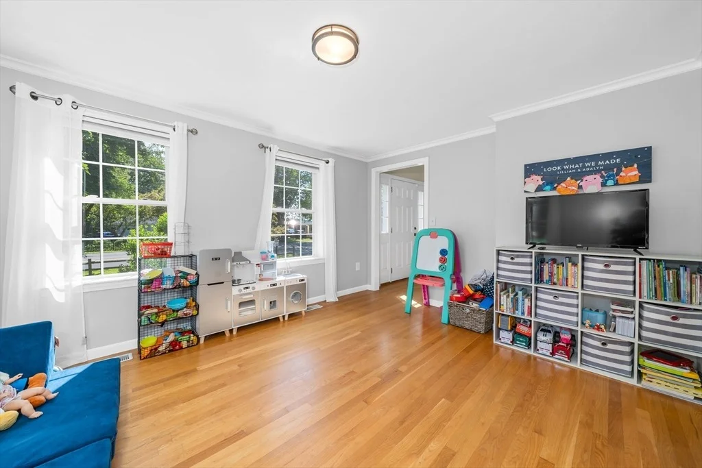 Photo of 104 Kimball Rd