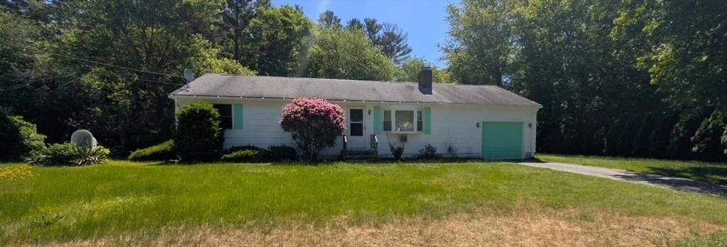 Photo of 7 Birchwood Dr