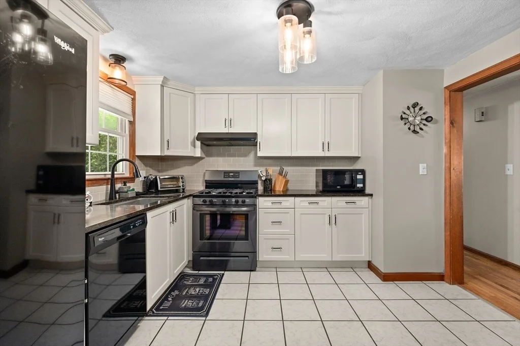 Photo of 117 Rolling Ridge Ln