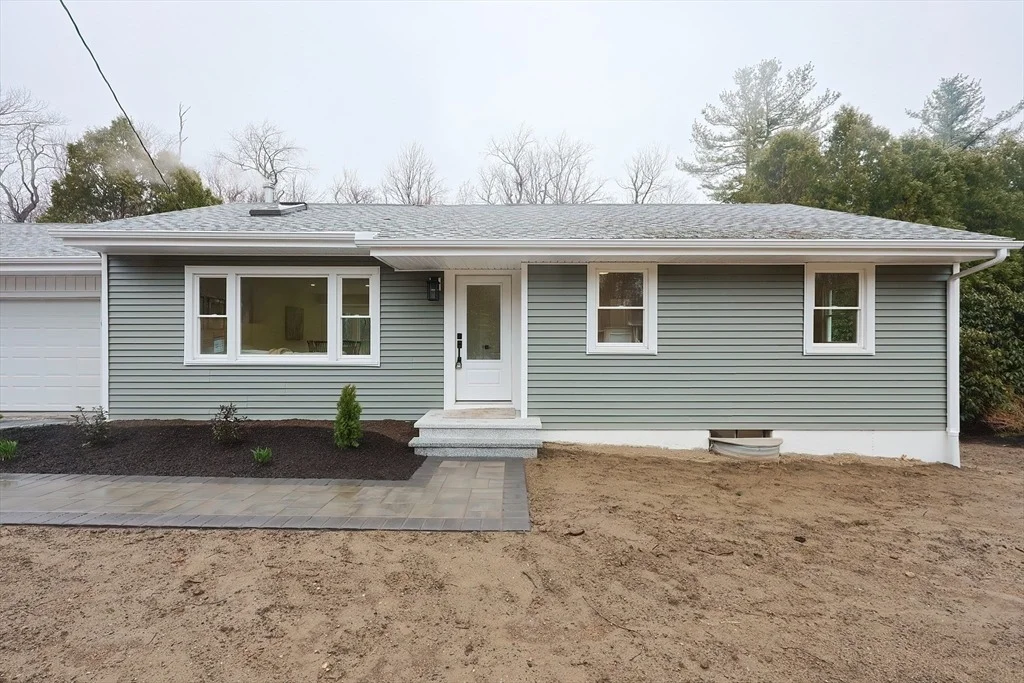 Photo of 5 Avery Heights Dr