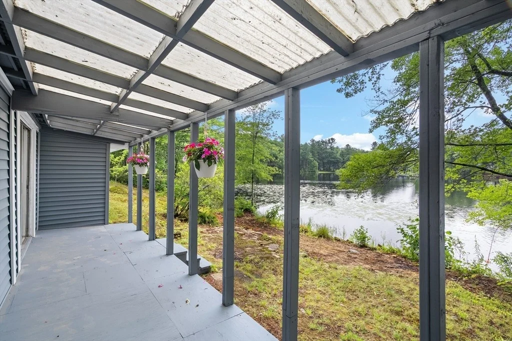 Photo of 24 Cote Ln