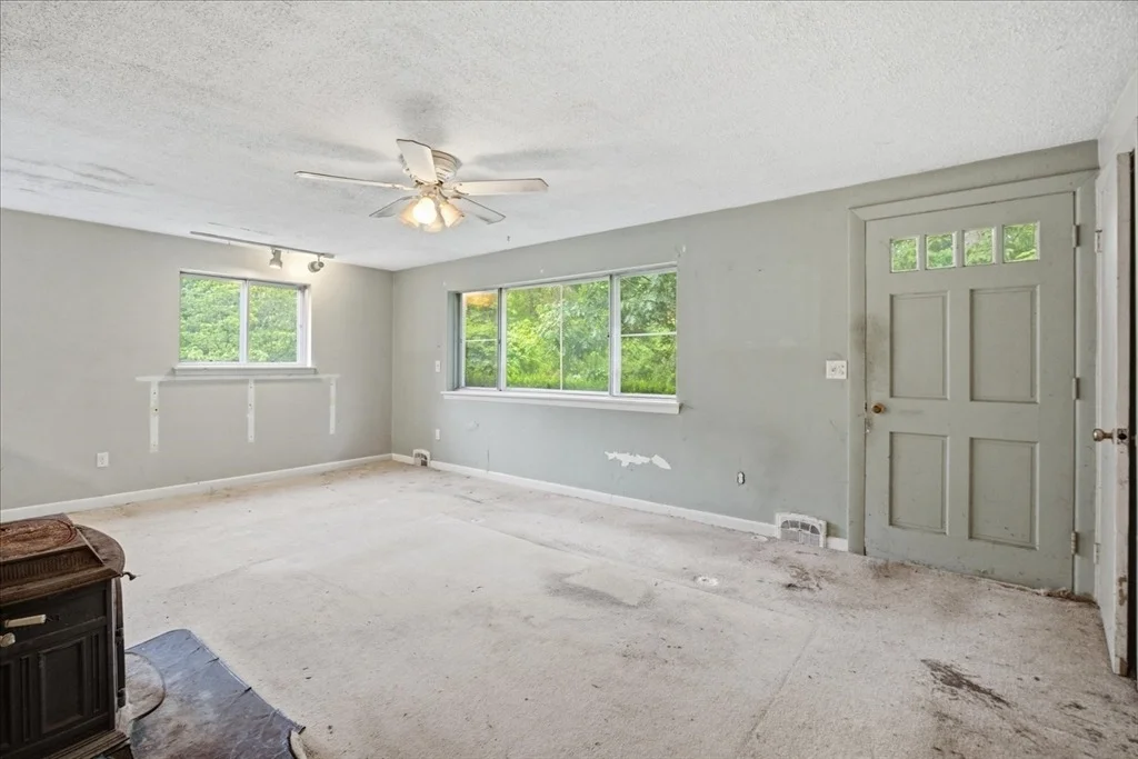 Photo of 40 Maple St