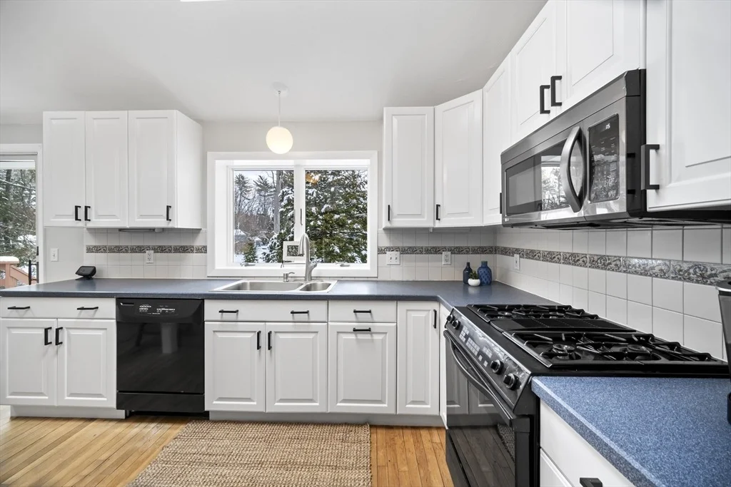 Photo of 20 Bent Brook Road