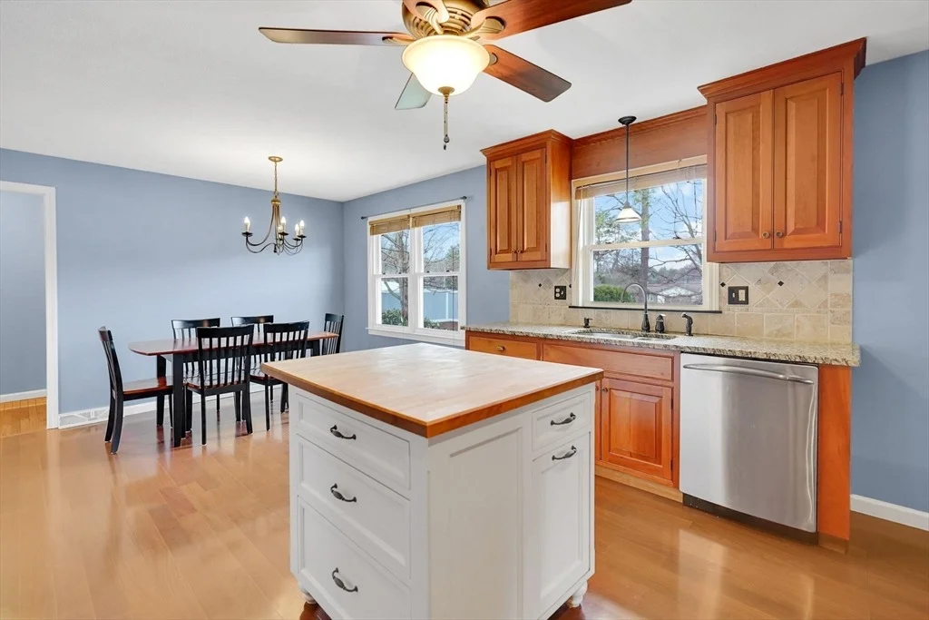 Photo of 135 Nutmeg Cir