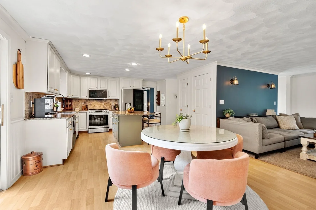 Photo of 210 Jones Hill