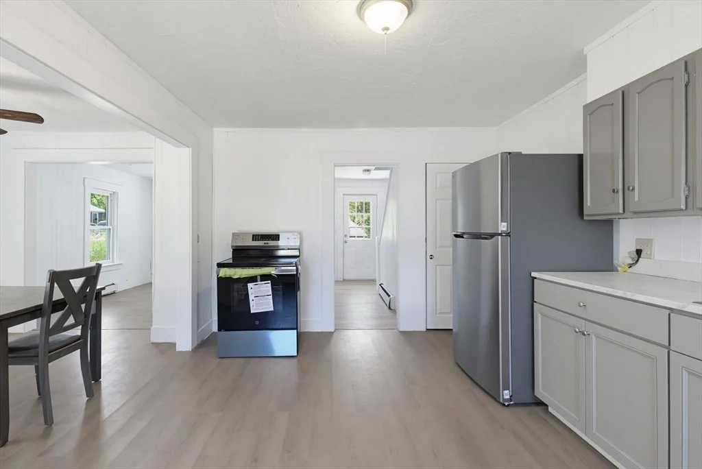 Photo of 2-8 Ross Ave
