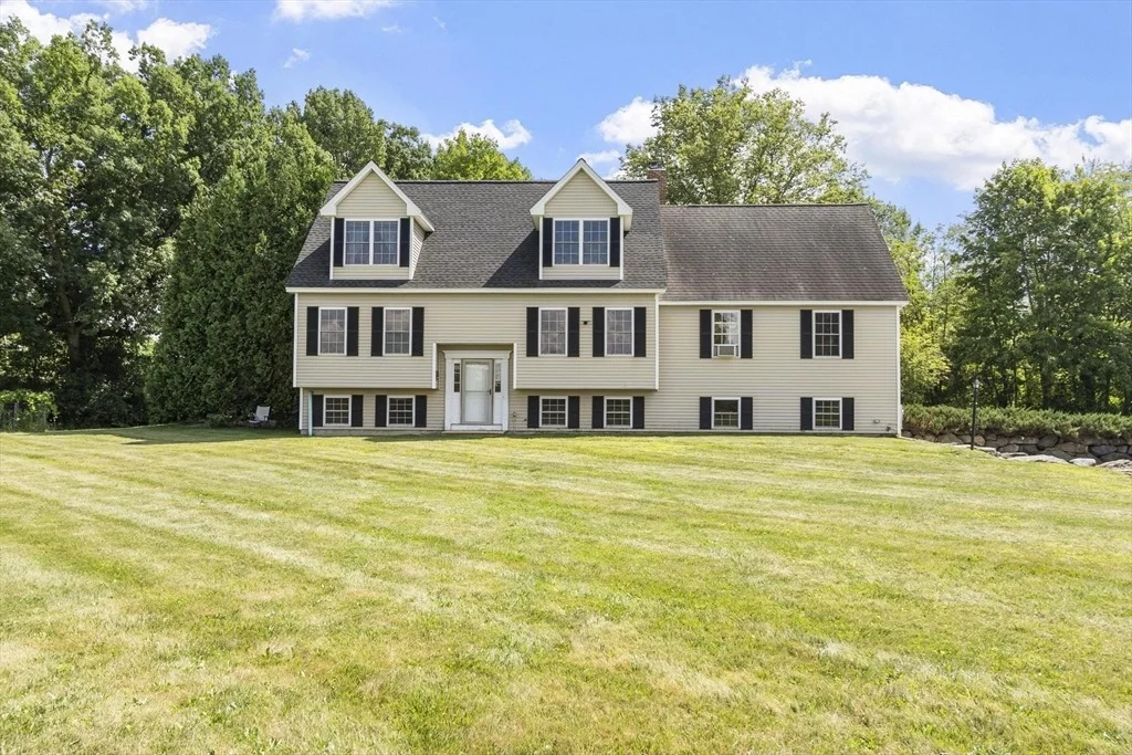 Photo of 140 Chace Hill Rd