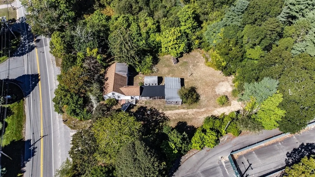 Photo of 2596 Cranberry Hwy