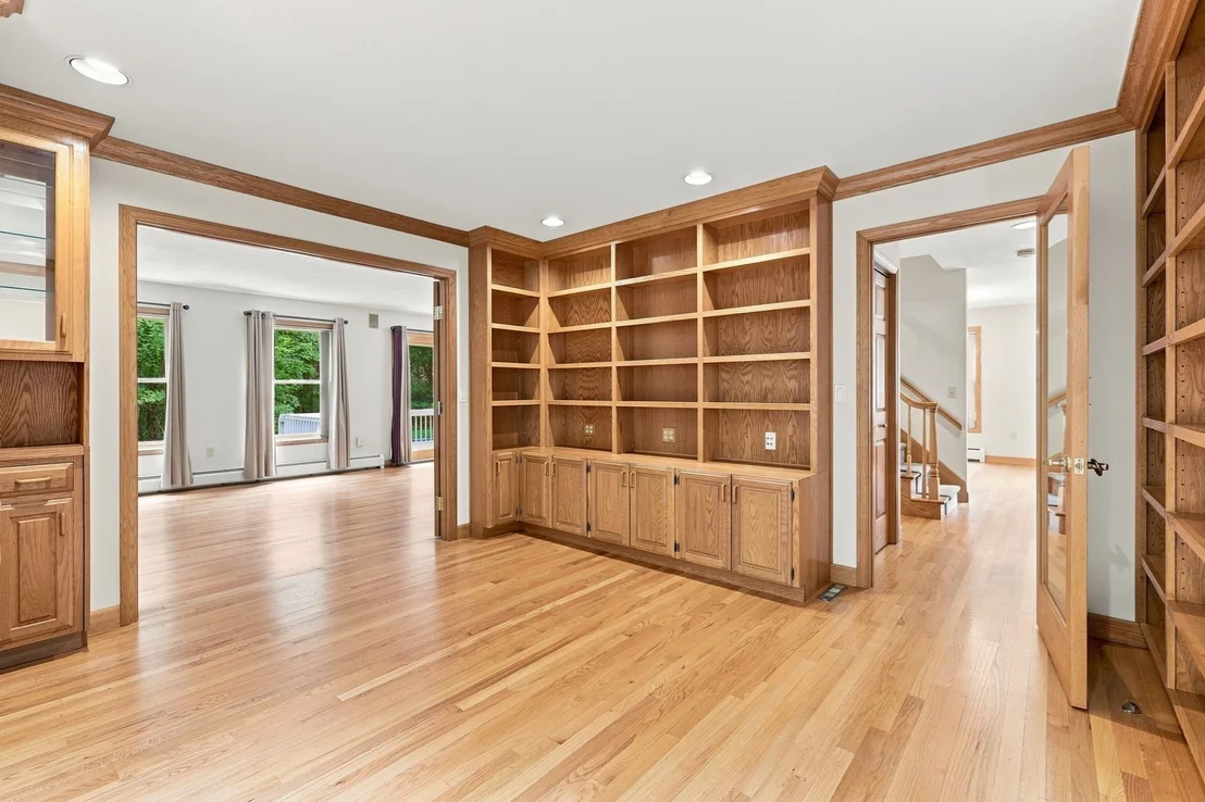 Photo of 16 Birch Ln