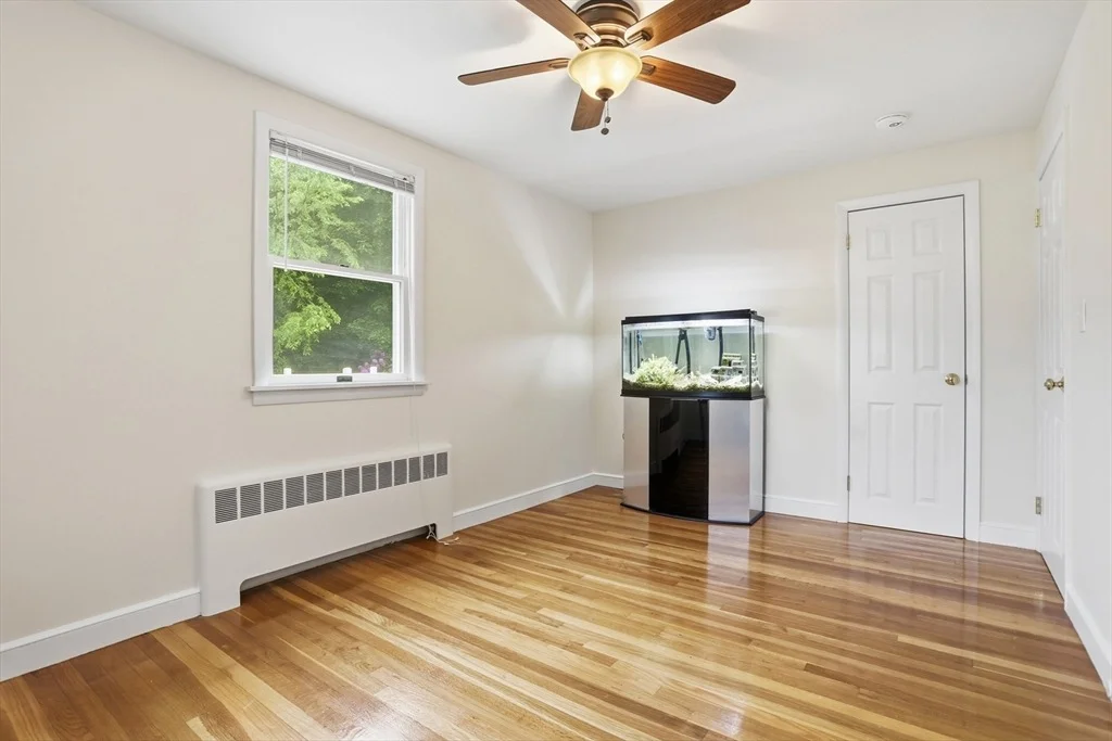 Photo of 6 Hillcrest Rd