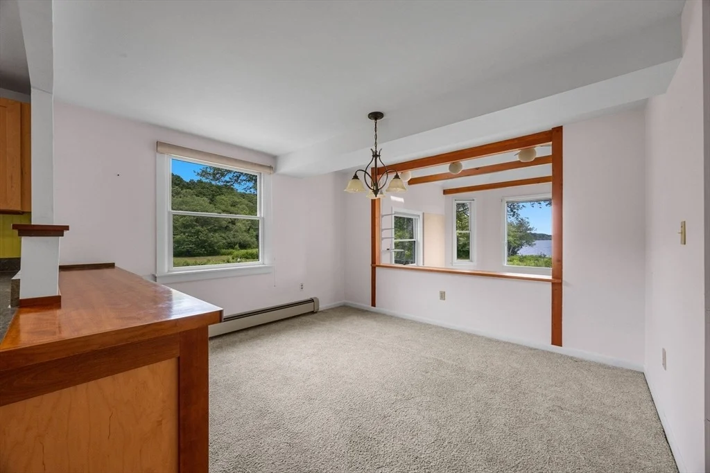 Photo of 418 Massasoit Trail