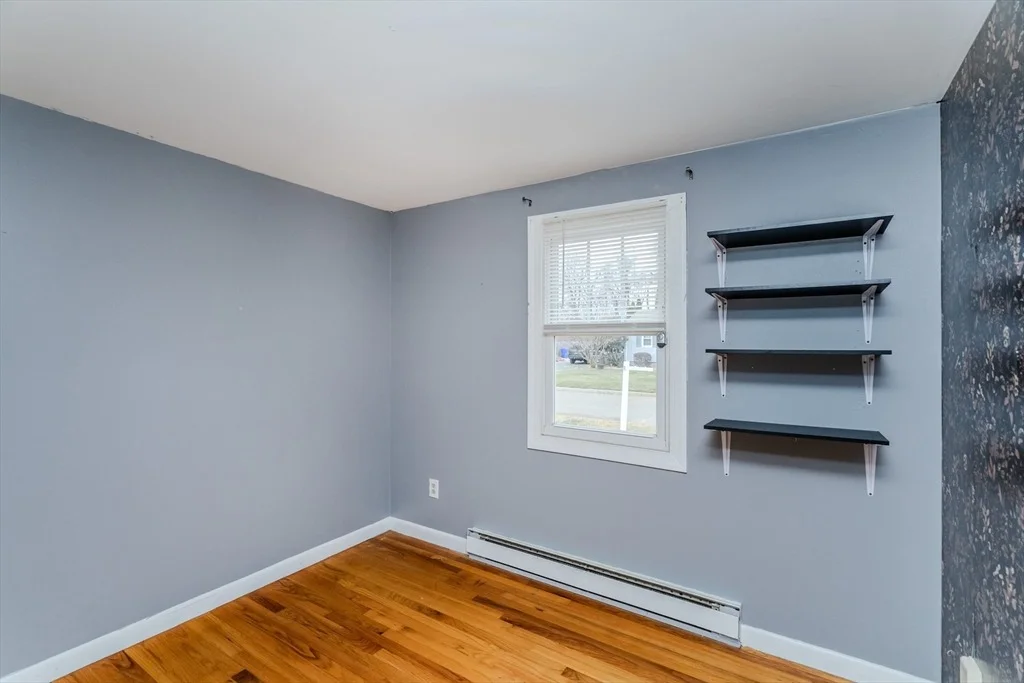 Photo of 28 Birch Glen Rd