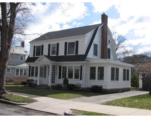 Photo of 93 Lovett St