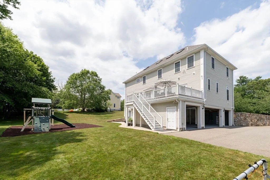 Photo of 3 Great Acres Dr