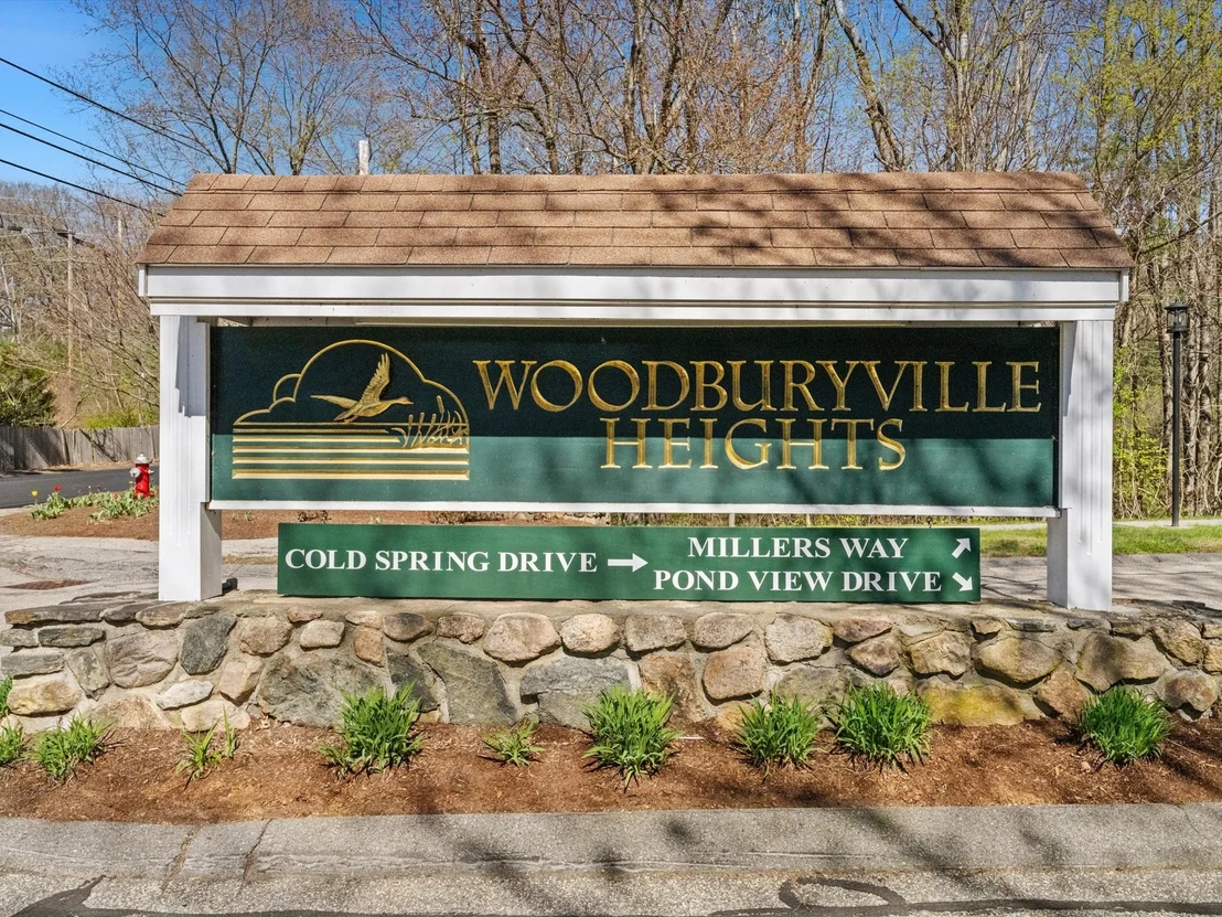 Photo of Unit B at 29 Coldspring Dr