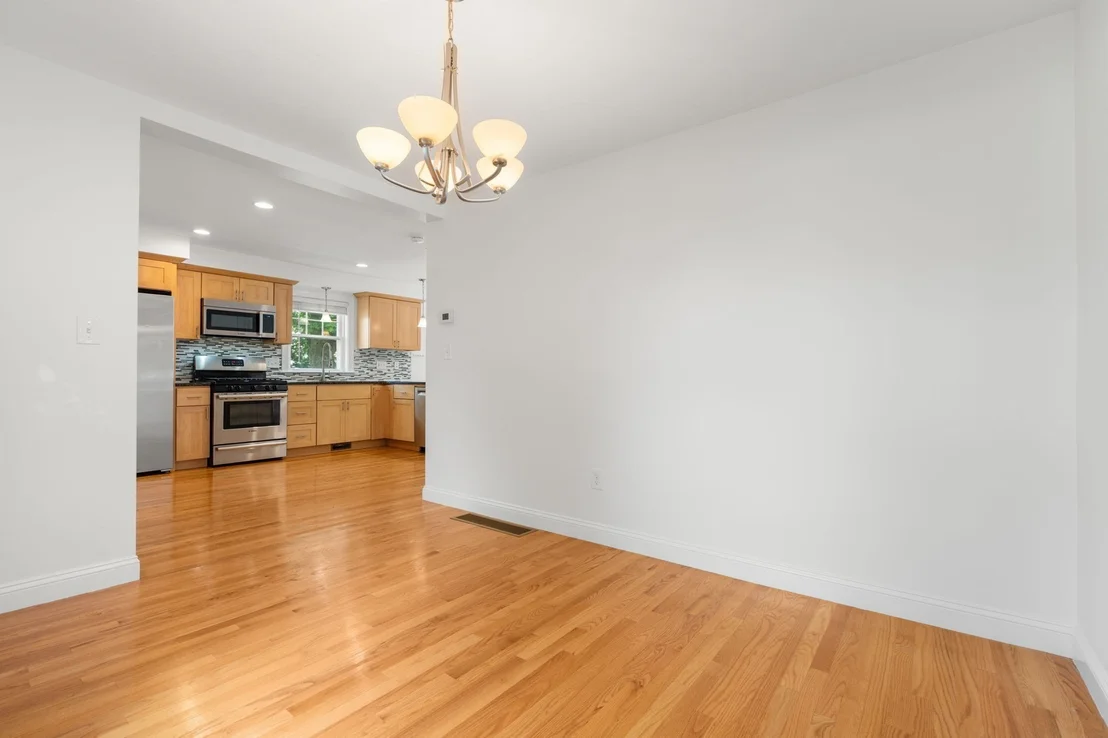 Photo of 12 Lancaster Rd
