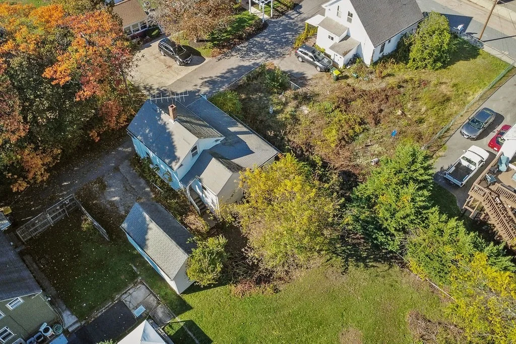 Photo of 1 Pond Pl